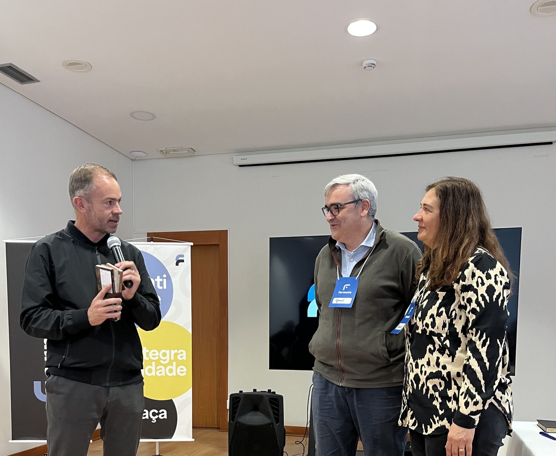 Ponta Delgada / Portugal  Participantes: 14  Data: 04 de abril